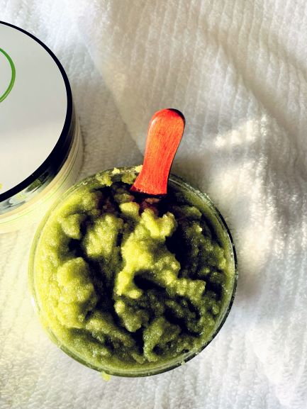 Green Tea & Cucumber Exfoliating Scrub